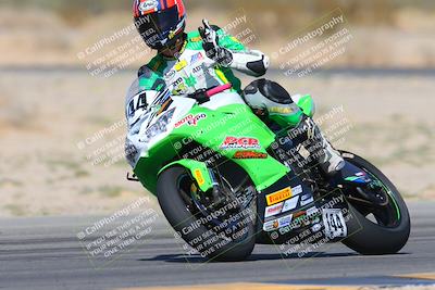 media/Oct-19-2024-CVMA (Sat) [[7df39c5a0d]]/Race 4-Formula Middleweight/